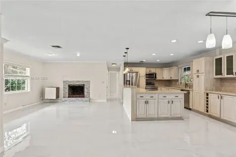 13791 SW 18th Court Davie FL 33325
