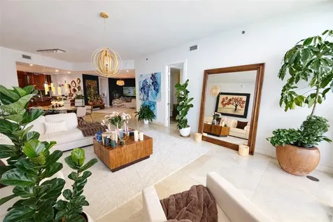 16001 Collins Avenue Sunny Isles Beach FL 33160