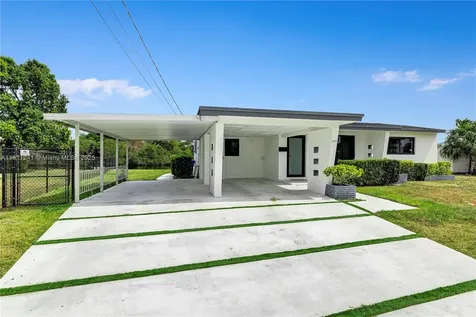 217 N 31st Avenue Hollywood FL 33021