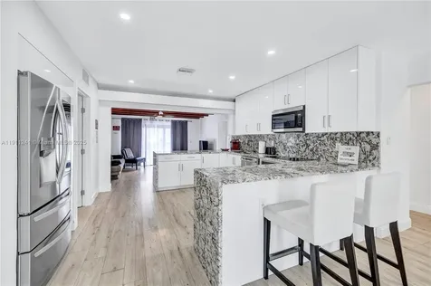 217 N 31st Avenue Hollywood FL 33021