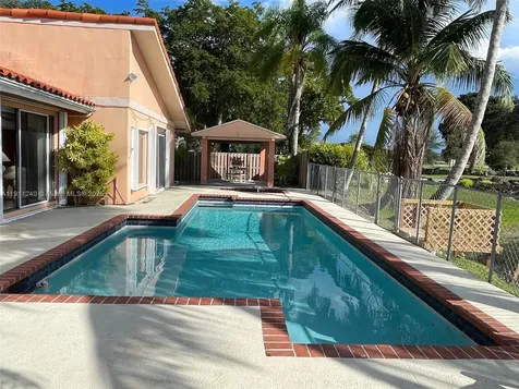 14604 SW 60th Terrace Miami FL 33183