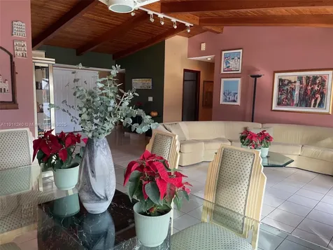 14604 SW 60th Terrace Miami FL 33183