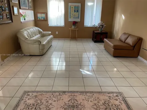 14604 SW 60th Terrace Miami FL 33183