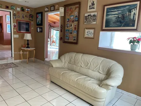 14604 SW 60th Terrace Miami FL 33183
