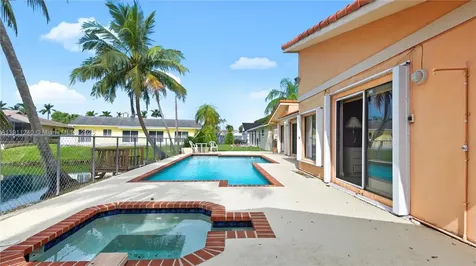 14604 SW 60th Terrace Miami FL 33183