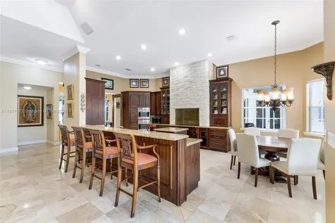 7250 SW 99th Street Pinecrest FL 33156