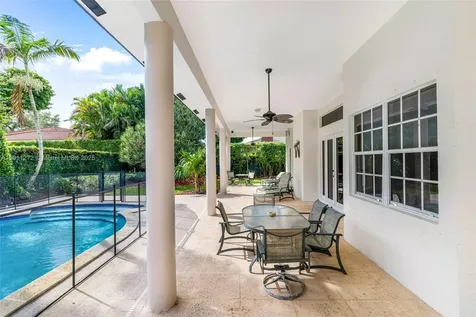 7250 SW 99th Street Pinecrest FL 33156