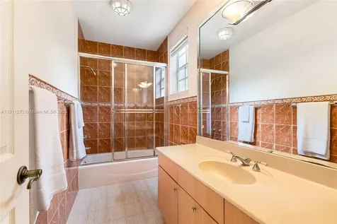 7250 SW 99th Street Pinecrest FL 33156