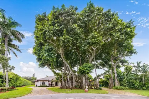 7250 SW 99th Street Pinecrest FL 33156
