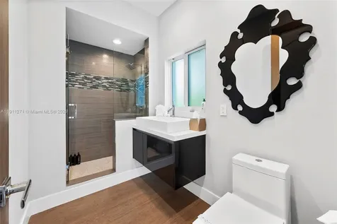 1319 Seminole Drive Fort Lauderdale FL 33304