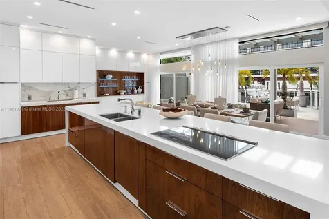 1319 Seminole Drive Fort Lauderdale FL 33304