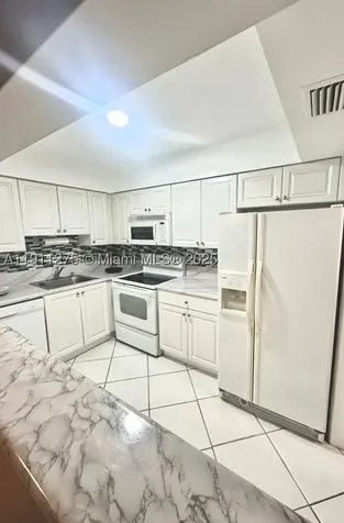 4158 Inverrary Drive Lauderhill FL 33319