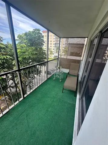 4158 Inverrary Drive Lauderhill FL 33319