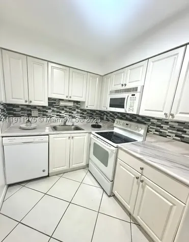 4158 Inverrary Drive Lauderhill FL 33319