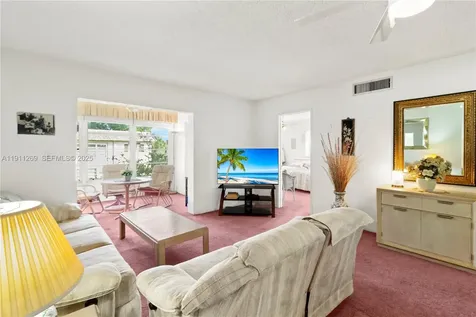 5661 SW 2nd Court Margate FL 33068