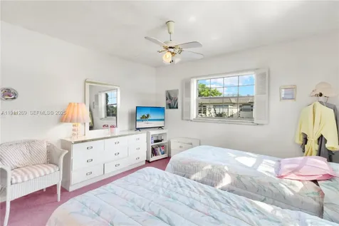 5661 SW 2nd Court Margate FL 33068