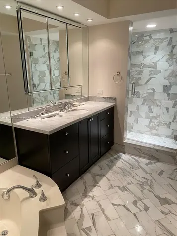 20281 E Country Club Drive Aventura FL 33180