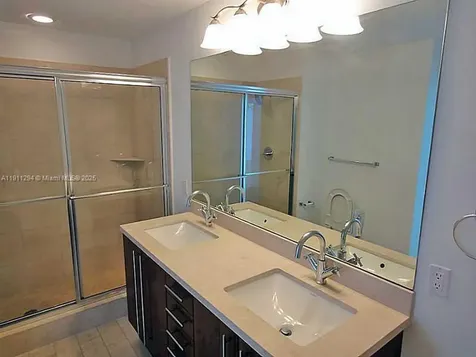 1111 SW 1 Avenue Miami FL 33130