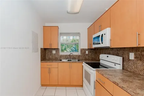 1060 NE 78th Street Road Miami FL 33138