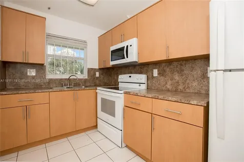 1060 NE 78th Street Road Miami FL 33138
