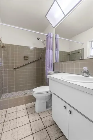 6102 NW 68th Terrace Tamarac FL 33321