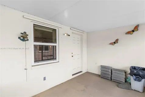 6102 NW 68th Terrace Tamarac FL 33321