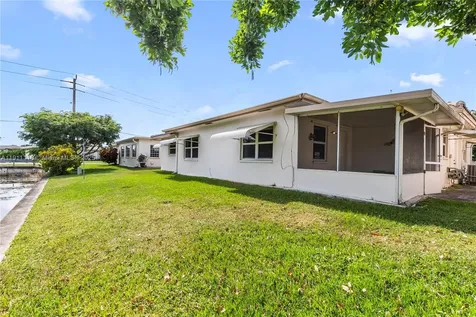 6102 NW 68th Terrace Tamarac FL 33321