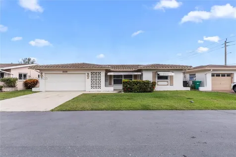 6102 NW 68th Terrace Tamarac FL 33321