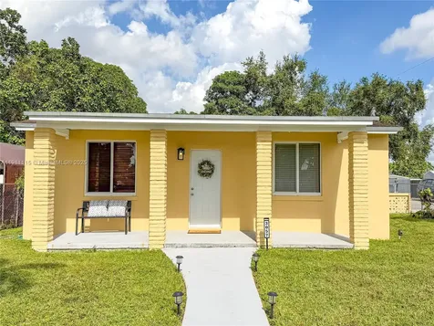 3057 NW 101st Street Miami FL 33147