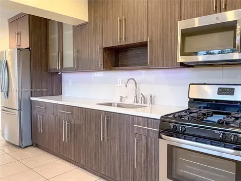 3057 NW 101st Street Miami FL 33147