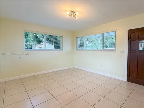 3057 NW 101st Street Miami FL 33147
