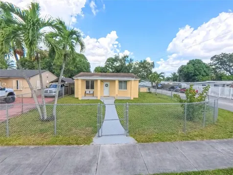3057 NW 101st Street Miami FL 33147
