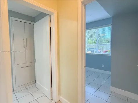 3057 NW 101st Street Miami FL 33147