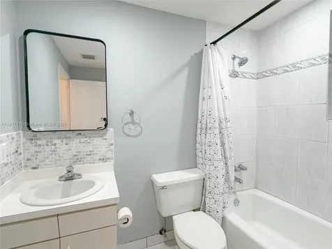 3057 NW 101st Street Miami FL 33147