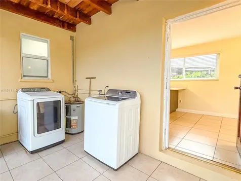 3057 NW 101st Street Miami FL 33147