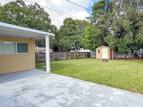 3057 NW 101st Street Miami FL 33147