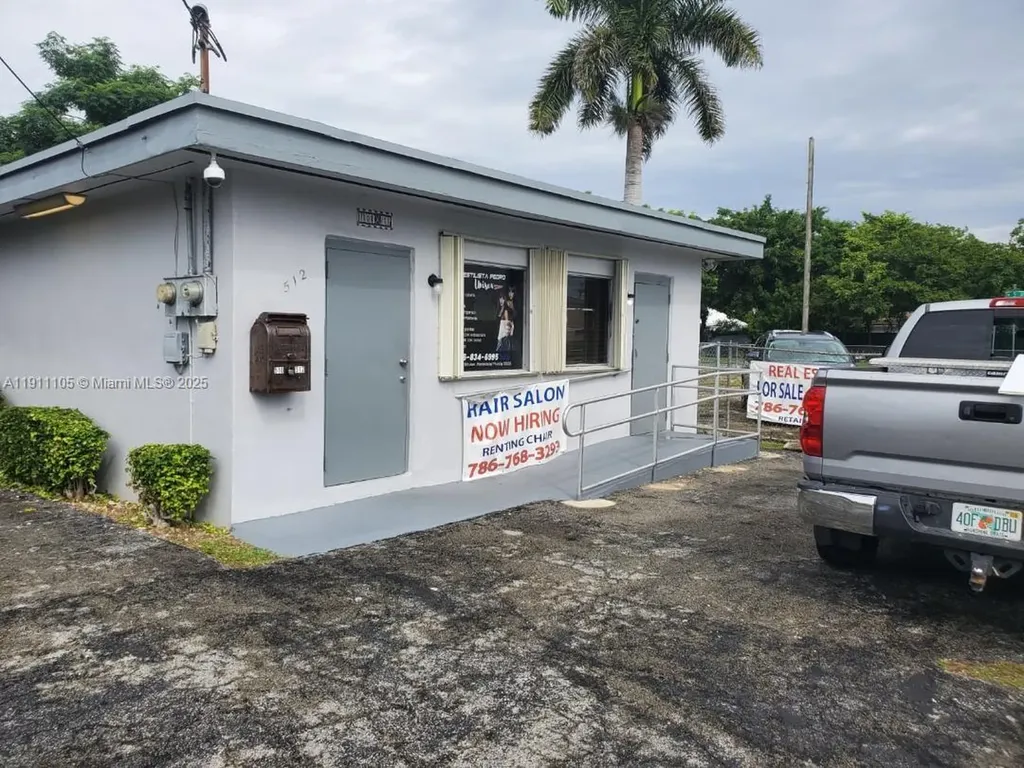 512 SW 6th Avenue Homestead FL 33030