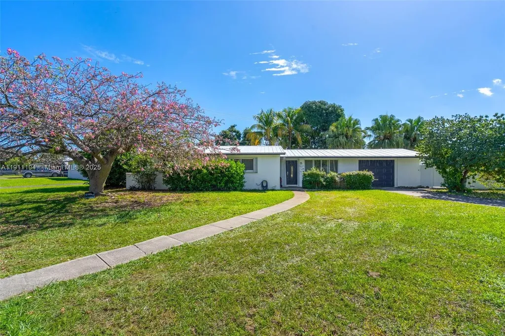 9630 SW 182nd Street Palmetto Bay FL 33157