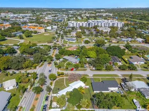 9630 SW 182nd Street Palmetto Bay FL 33157