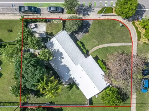 9630 SW 182nd Street Palmetto Bay FL 33157