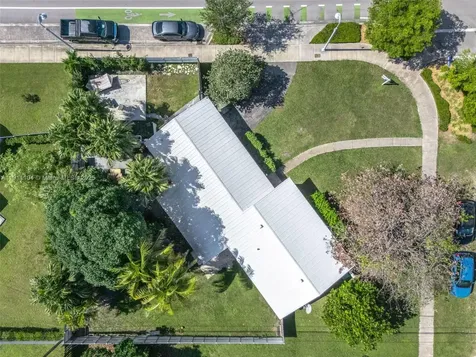 9630 SW 182nd Street Palmetto Bay FL 33157