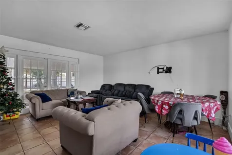 9630 SW 182nd Street Palmetto Bay FL 33157