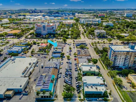 1083 SE 17th Street Fort Lauderdale FL 33316