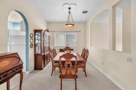 7921 E Exeter Boulevard E Tamarac FL 33321