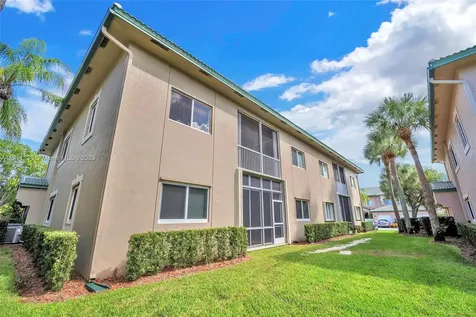 7921 E Exeter Boulevard E Tamarac FL 33321