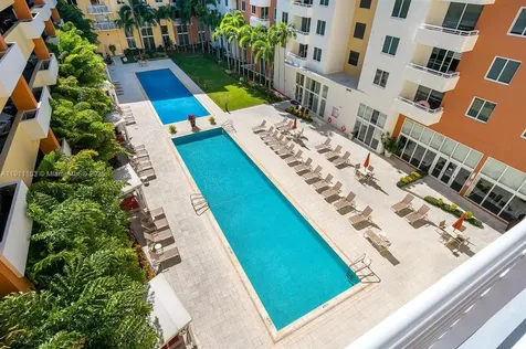 2775 NE 187th Street Aventura FL 33180