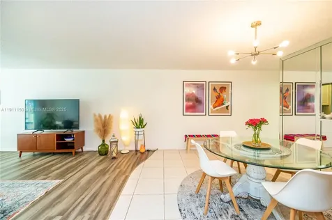 2101 Lucaya Bend Coconut Creek FL 33066