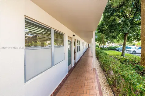 2101 Lucaya Bend Coconut Creek FL 33066