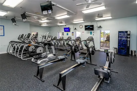 2101 Lucaya Bend Coconut Creek FL 33066
