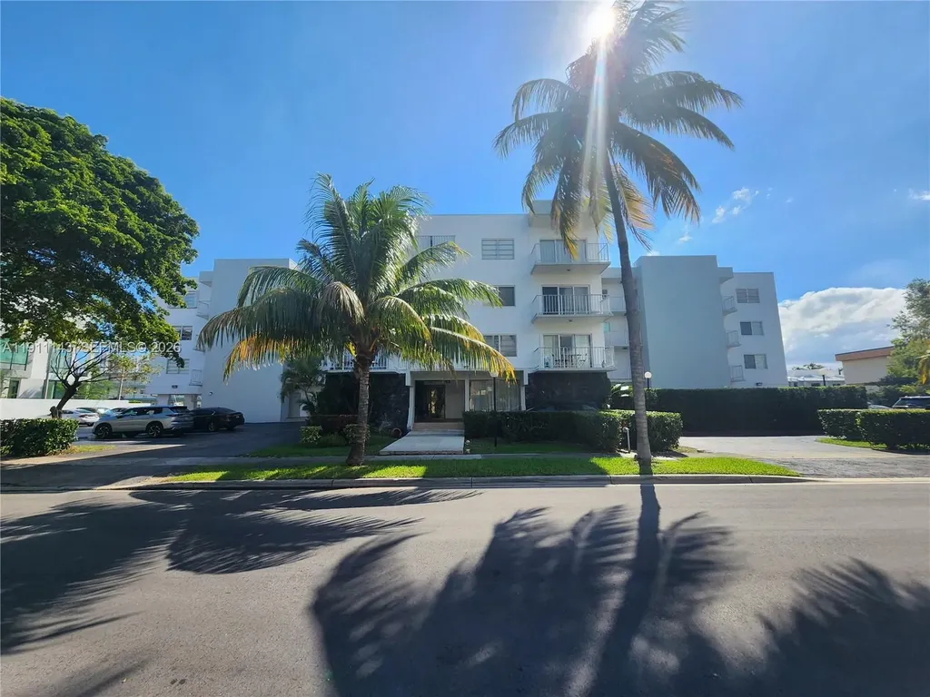 3944 NE 167th Street North Miami Beach FL 33160
